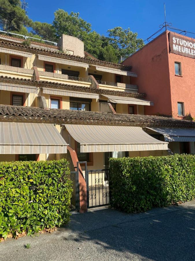 Servotel Castagniers Exterior foto